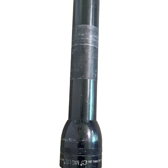 Maglite 2‎ Cell Black Flashlight 10" Some Imperfections - Picture 1 of 4